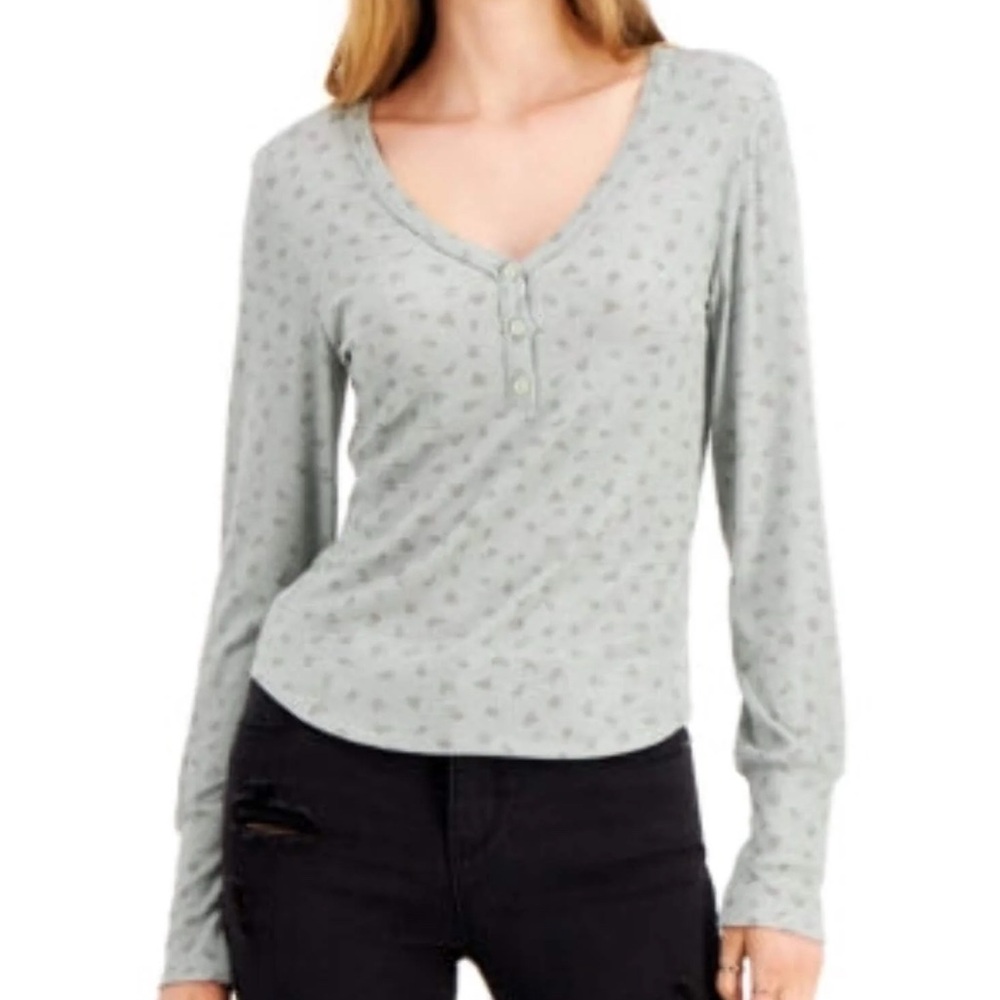 Aeropostale Light Gray Patterned Long Sleeve Tee - image 1